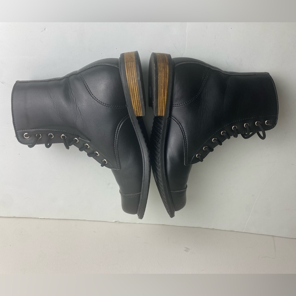 Nicora Sustainable Vegan lace up boots black wood heel American Made sz 6.5 - Picture 9 of 11